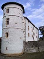 Le Chateau d' Espelette qui est aussi notre Mairie